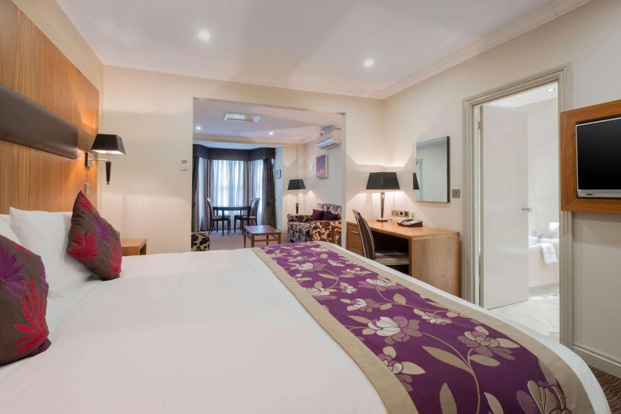 Ramada By Wyndham Cheltenham Golden Valley Ngoại thất bức ảnh